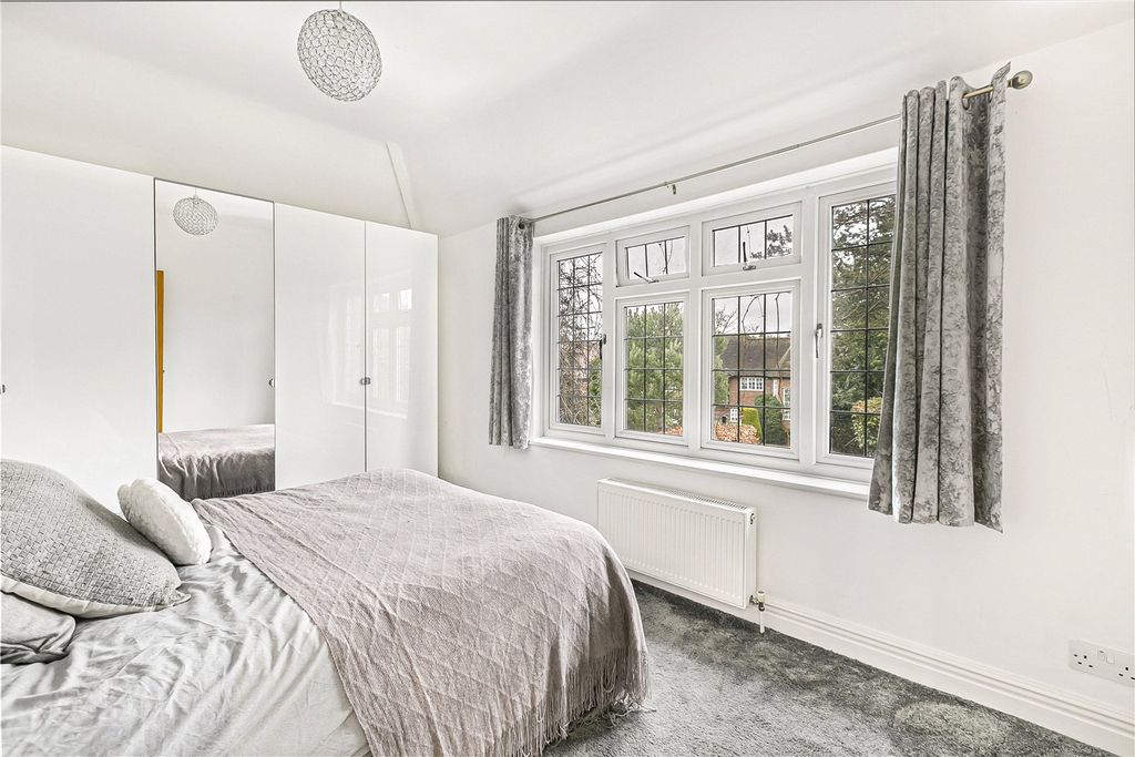 Additional image 24 of 5 bed detached house for saleNewlands Avenue, Radlett, Hertfordshire WD7
