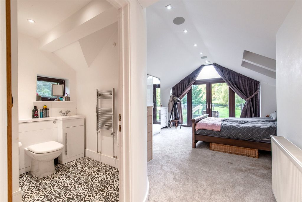 Additional image 12 of 5 bed detached house for saleMaidstone Road, Rochester, Kent ME1