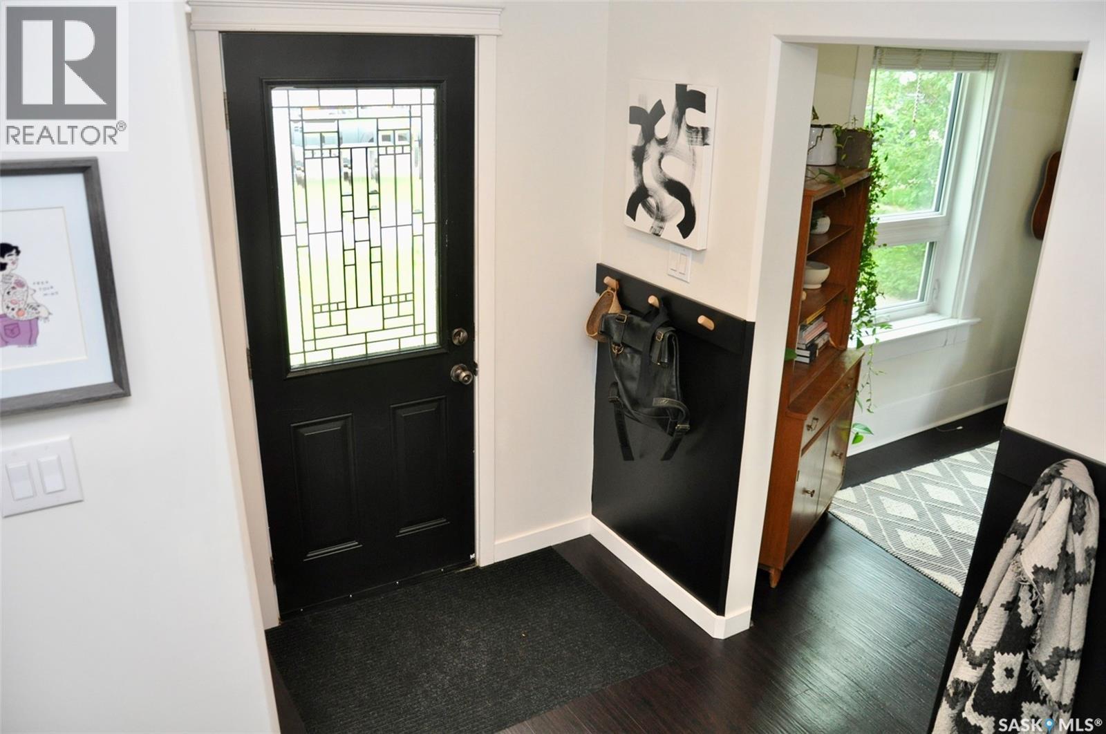 725 9th Street E, Saskatoon, SK, S7H0M6 photo 5