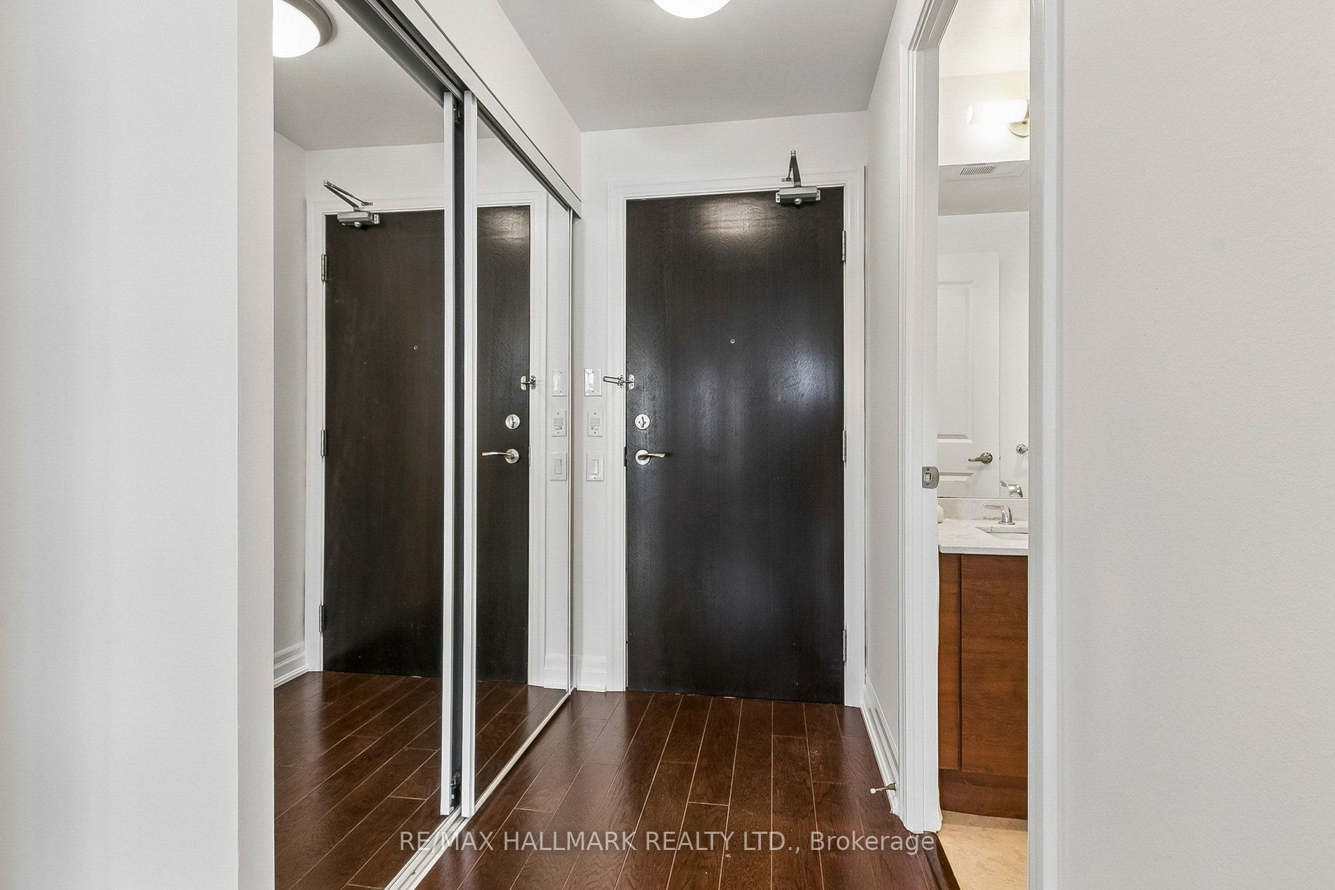 Additional image 2 of 705-17 Ruddington Drive, Toronto, ON, M2K 0A8