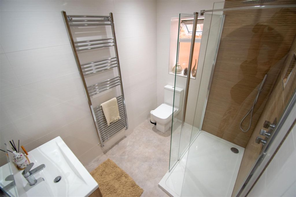 Additional image 13 of 5 bed detached house for saleBelfry Way, Ripley DE5