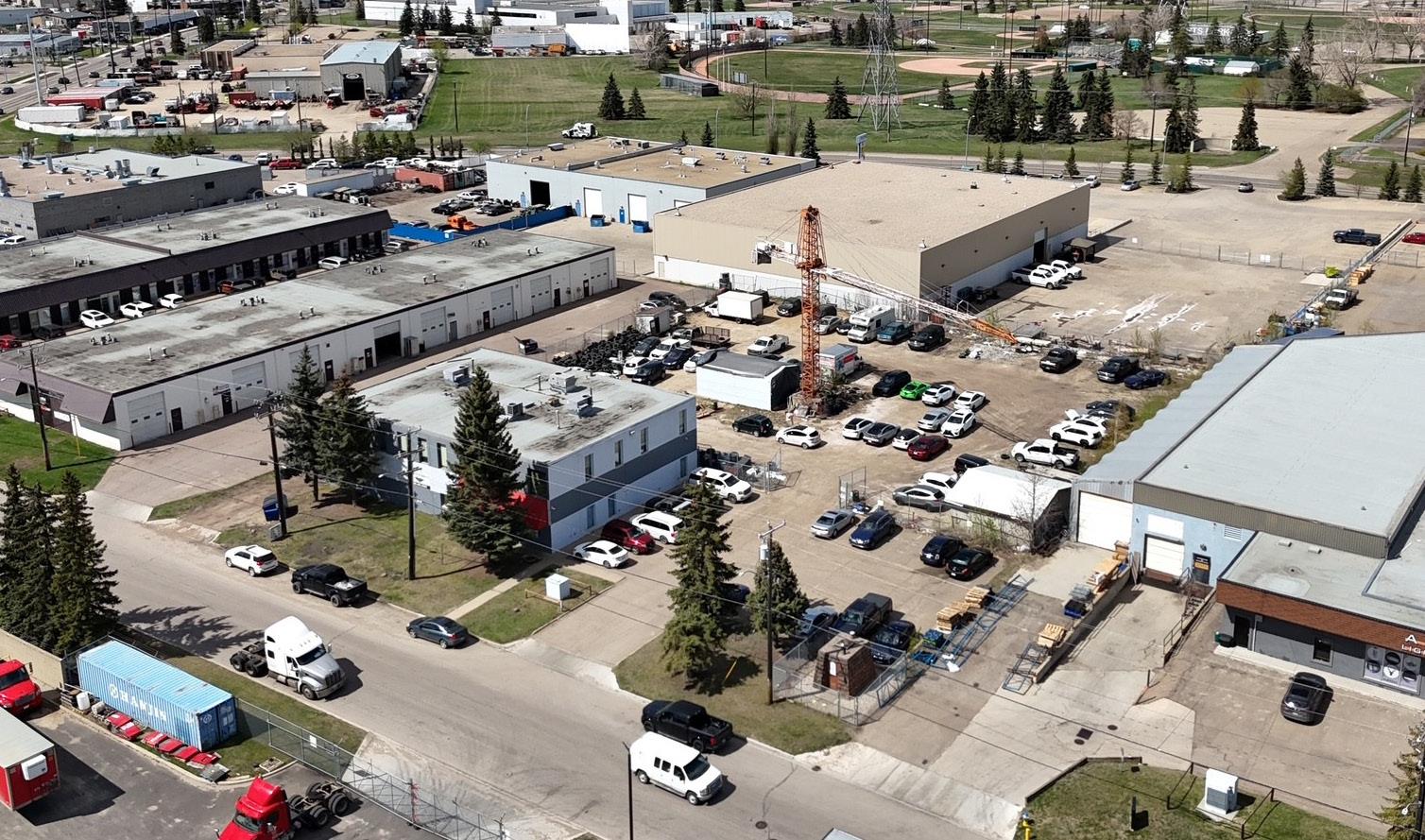 9704 27 Avenue NW, Edmonton, AB, T6N1C3