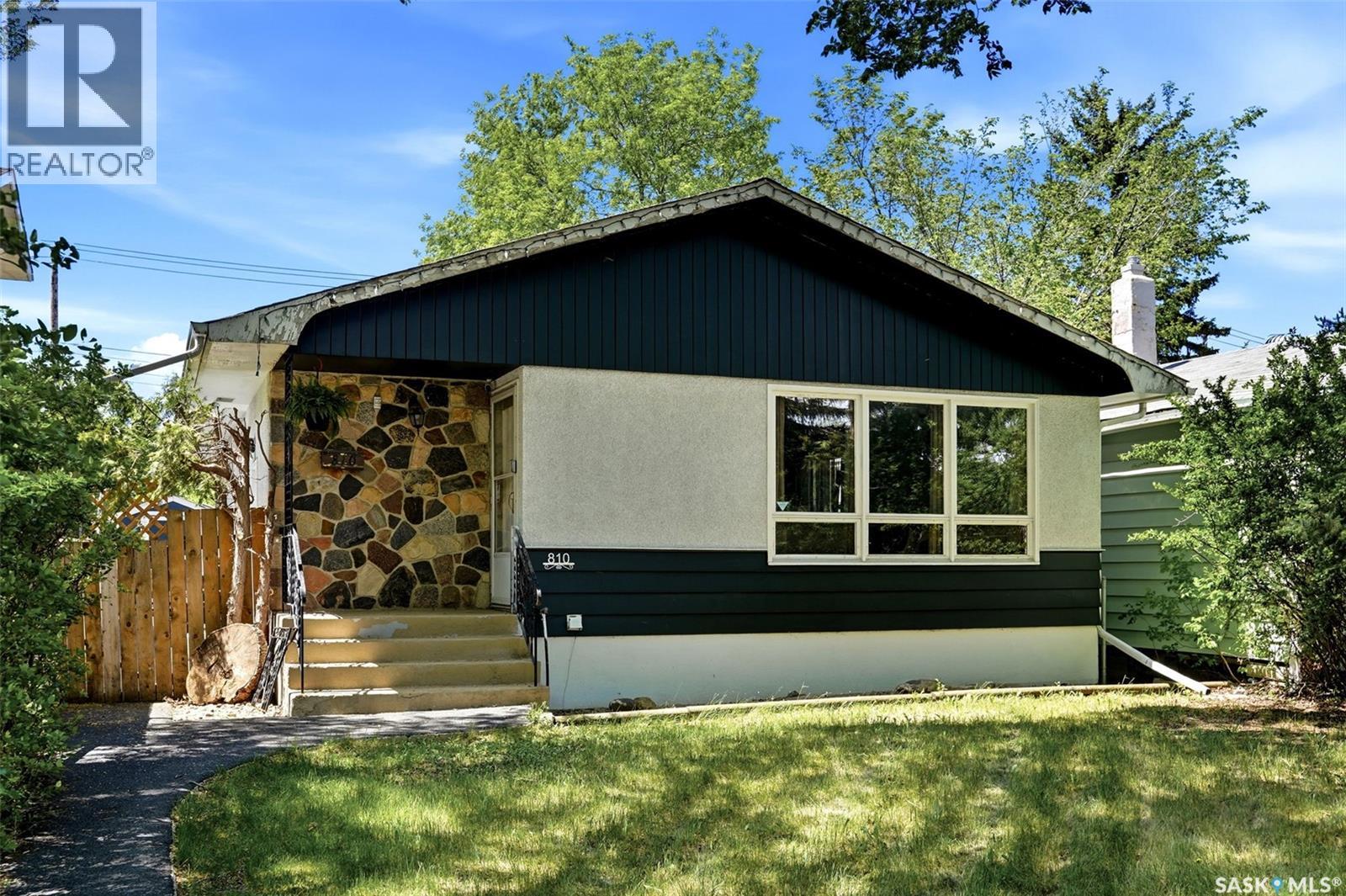 810 Princess Street, Regina, SK, S4T3X9