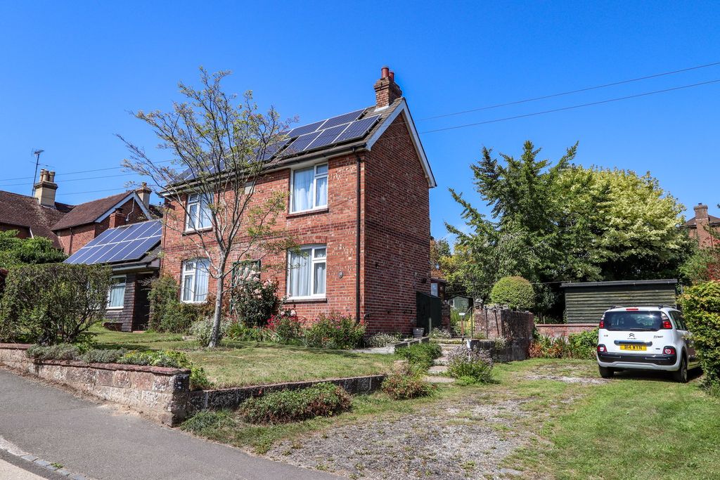 4 bed detached house for saleBrightling Road, Robertsbridge TN32