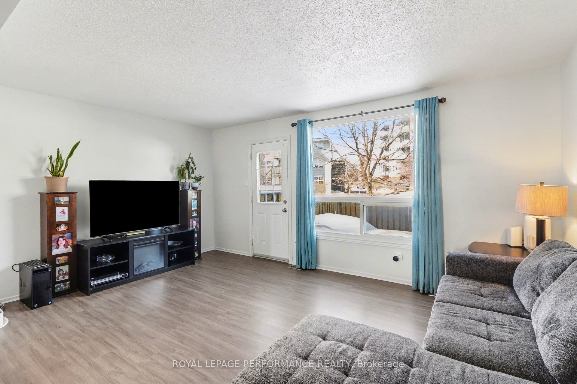 307-1441 Palmerston Drive, Ottawa, ON, K1J 8N9 photo 4