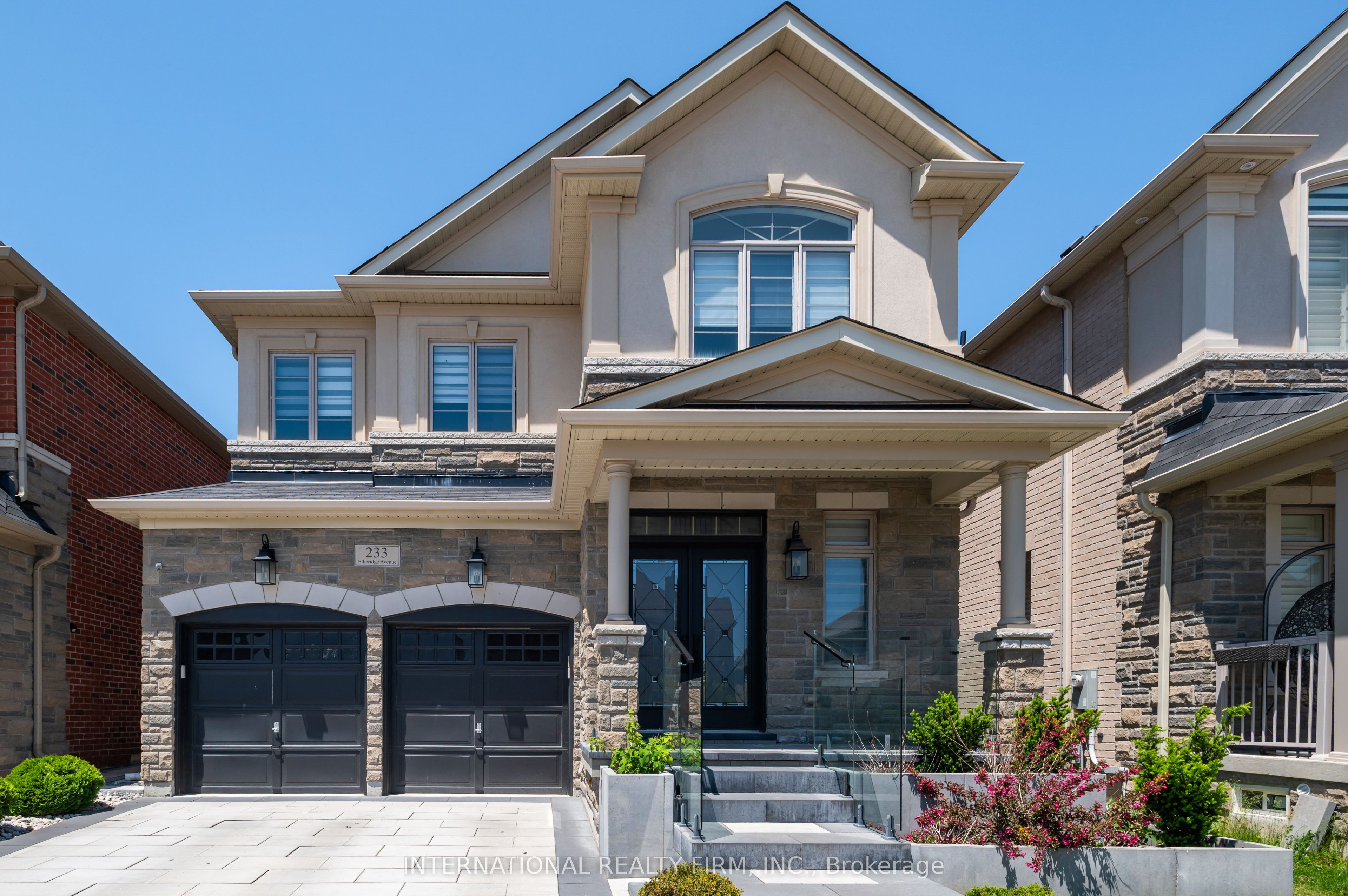 233 Etheridge Avenue, Milton, ON, L9E 1H6