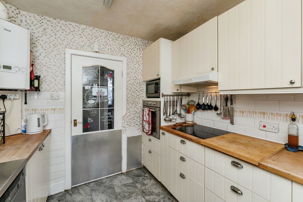 Additional image 22 of 3 bed detached bungalow for saleDyserth Road, Rhyl LL18