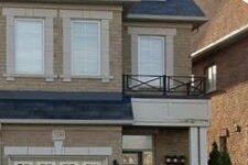 3330 Sunlight Street, Mississauga, ON, L5M 0G8 photo 2