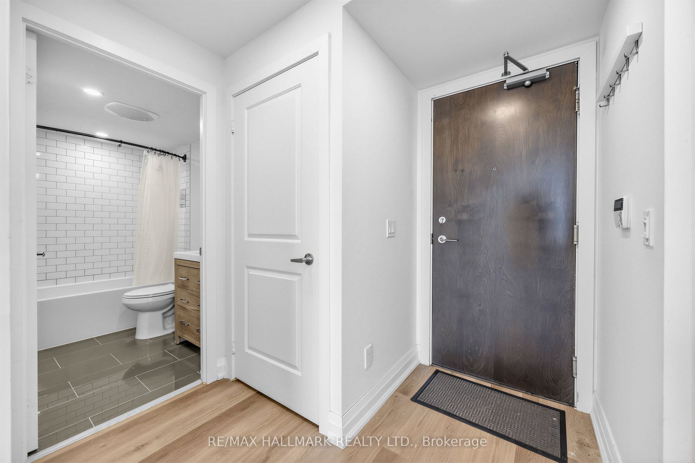Additional image 2 of 1410-50 Lynn Williams Street, Toronto, ON, M6K 3R9