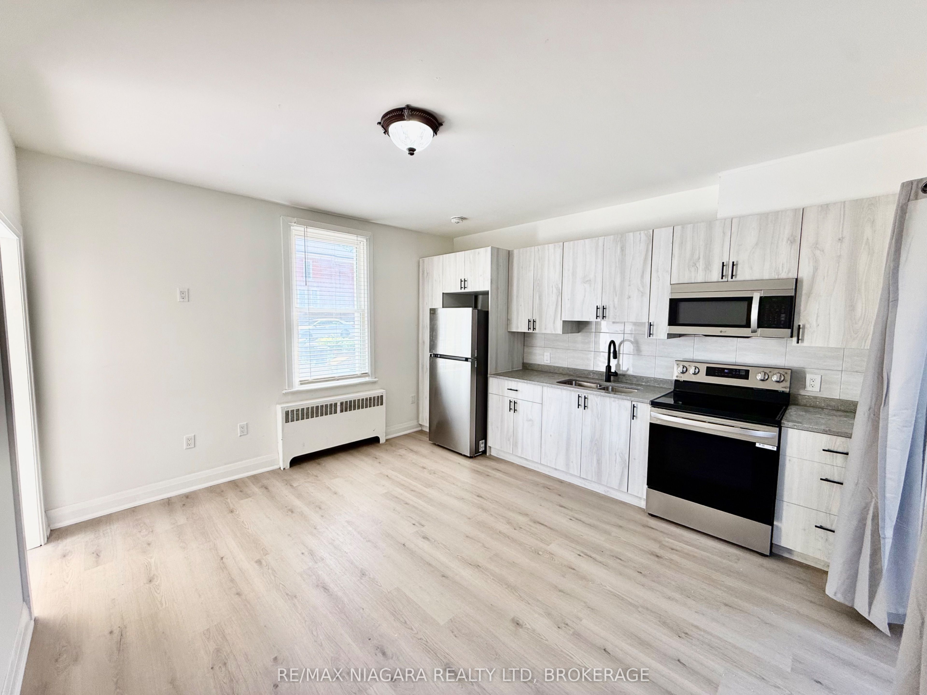 Additional image 6 of Unit 2-4711 River Road, Niagara Falls, ON, L2E 3G2