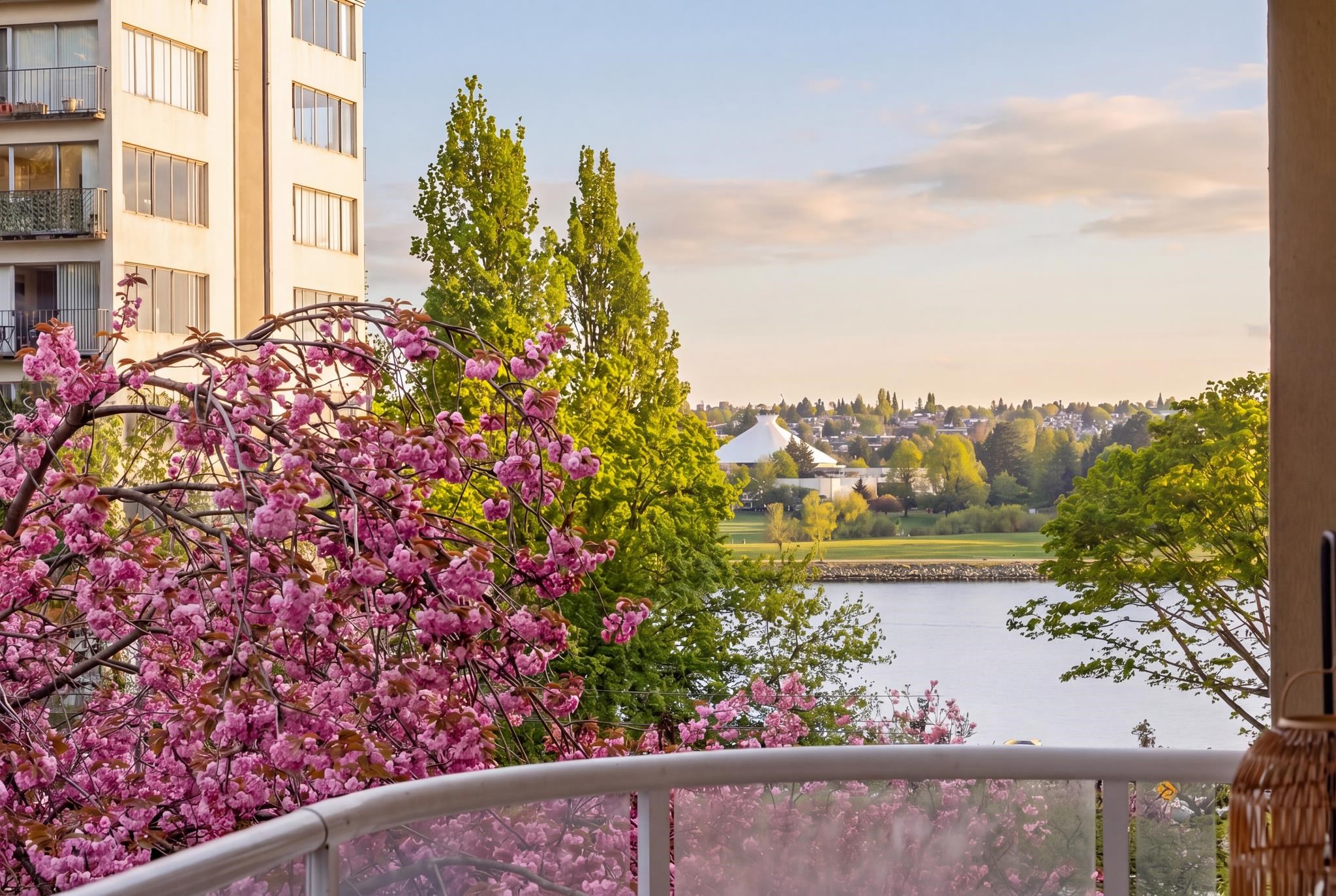 302-1406 Harwood Street, Vancouver, BC, V6G 1X5