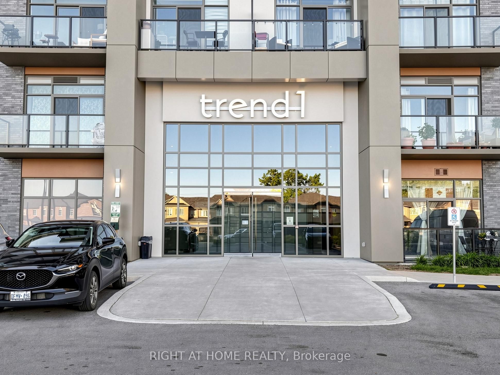 Additional image 3 of 1013-450 Dundas Street E, Hamilton, ON, L8B 1Z2