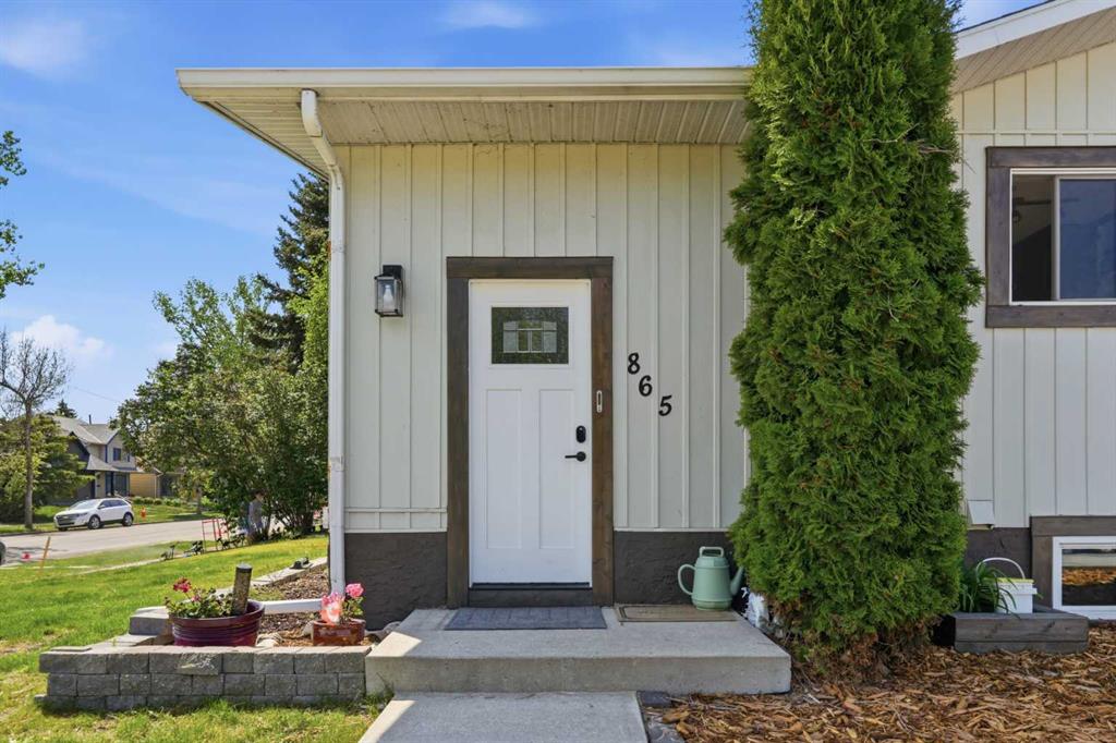 865 Queensland Drive SE, Calgary, AB, T2J 5E4 photo 4