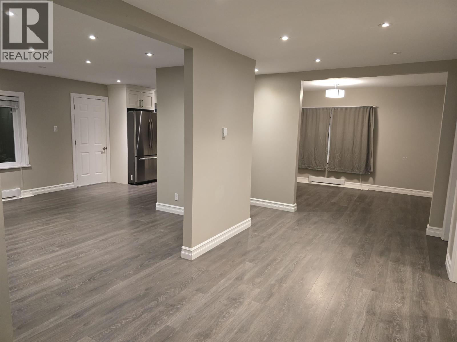 22504 Lougheed Highway, Maple Ridge, BC, V2X2V1