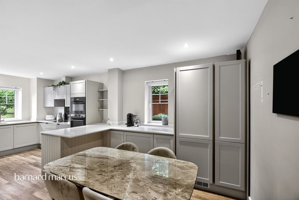 Additional image 14 of 4 bed property for saleLondon Road, Redhill RH1