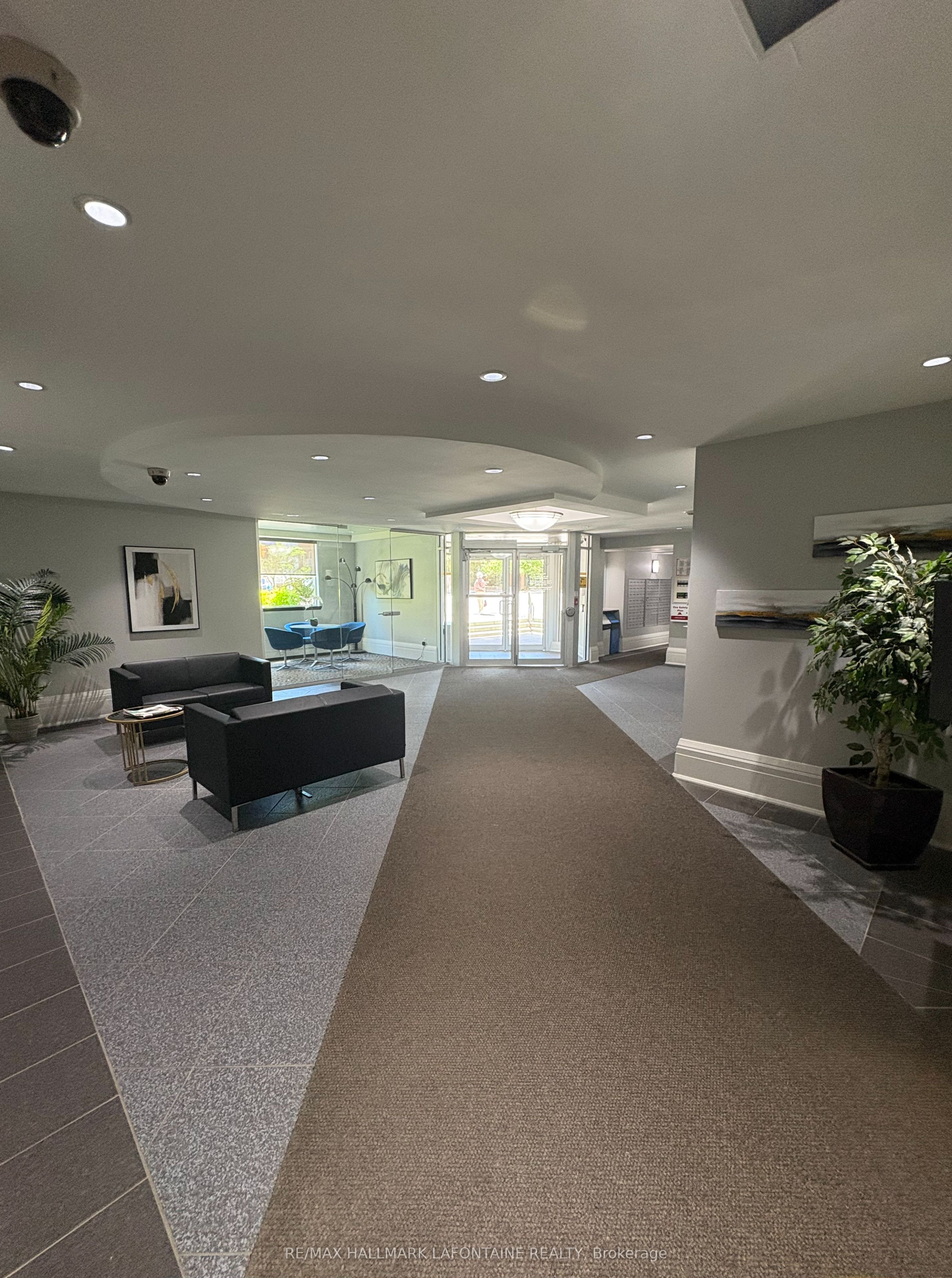 Additional image 2 of 402-429 Somerset Street W, Ottawa, ON, K2P 2P5