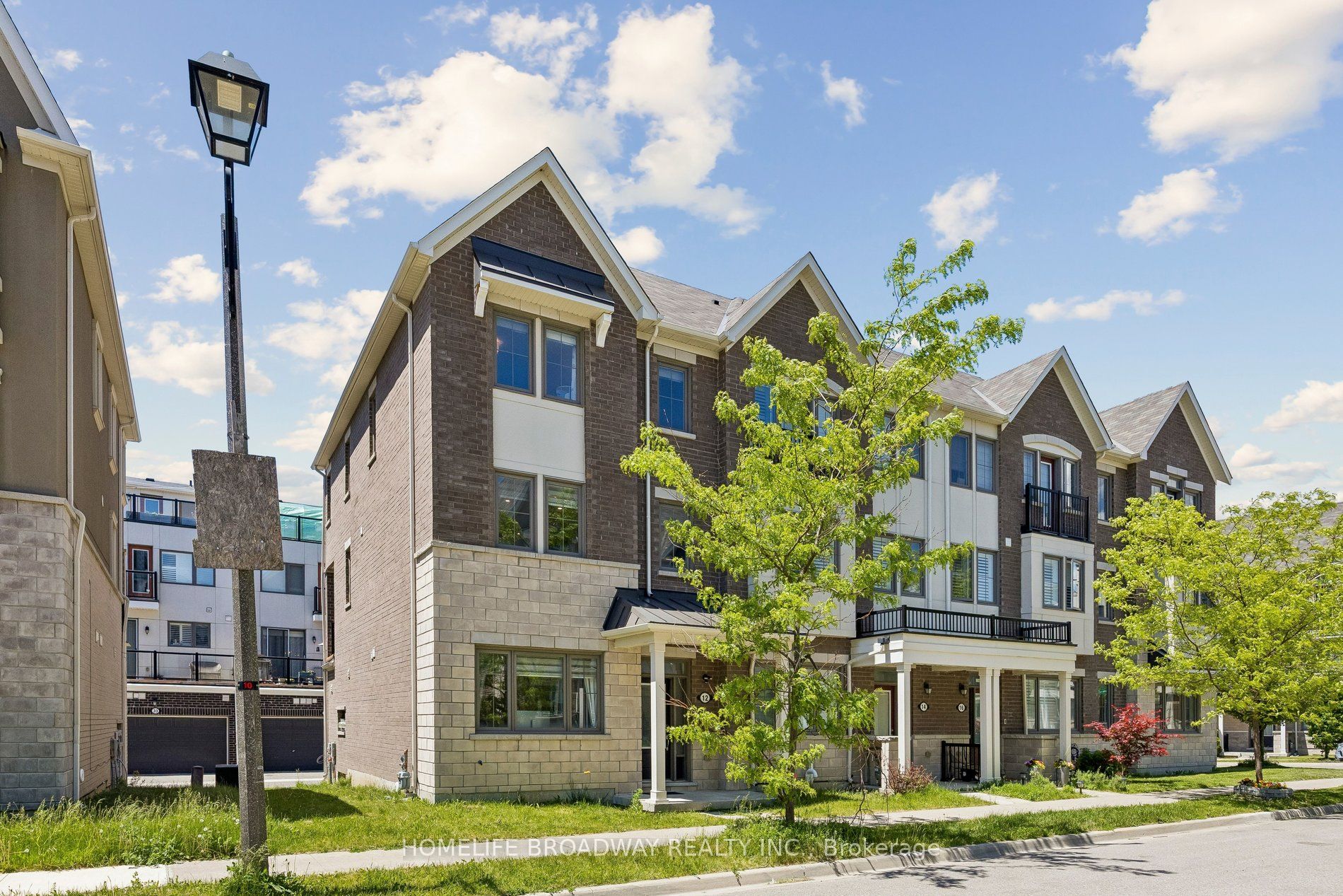 12 Thomas Swanson Street, Markham, ON, L6B 1M8