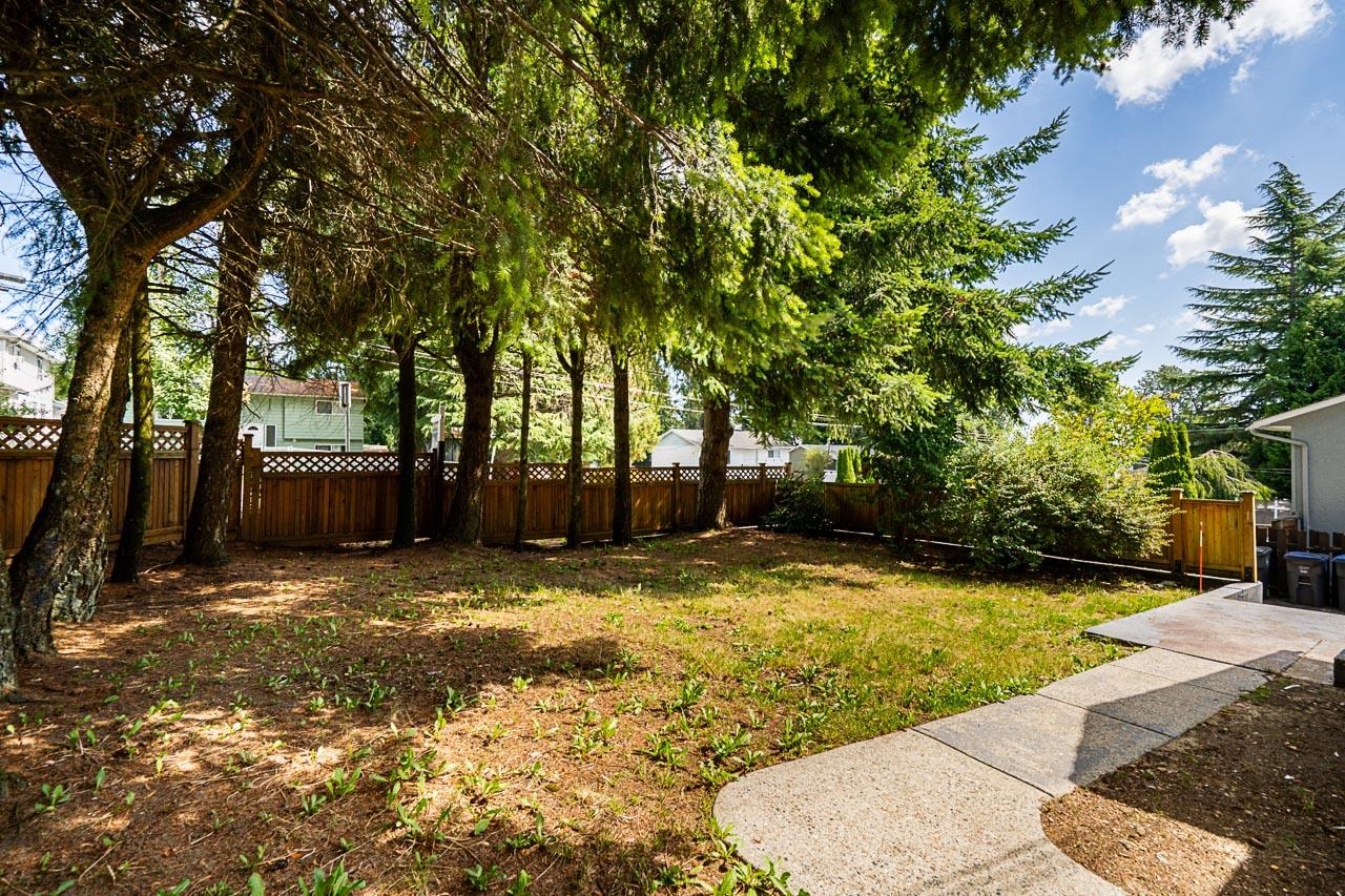 Additional image 4 of 9893 132 Street, Surrey, BC, V3T 3S7