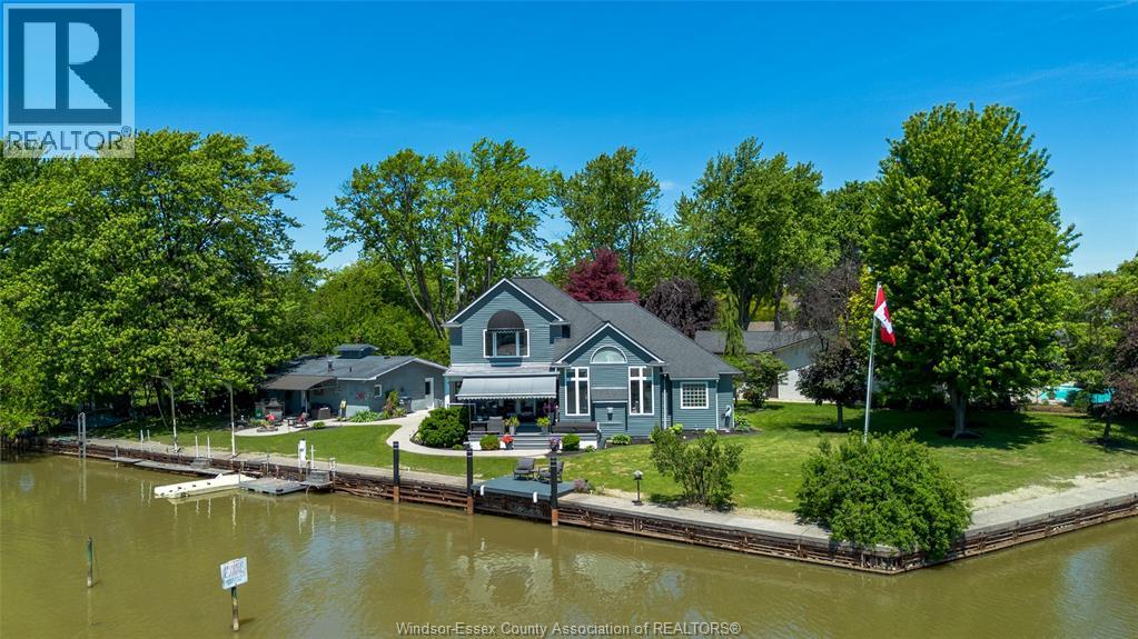 371 Aloha Drive, Tecumseh, ON, N8N1K1