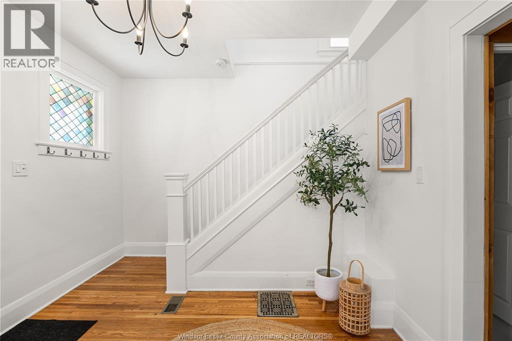 526 Curry , Windsor, ON, N9B2B9 photo 5