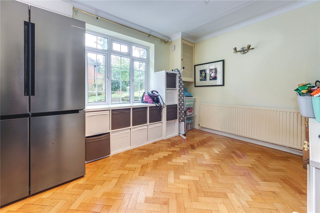 Additional image 10 of 5 bed detached house for saleLoom Lane, Radlett, Hertfordshire WD7