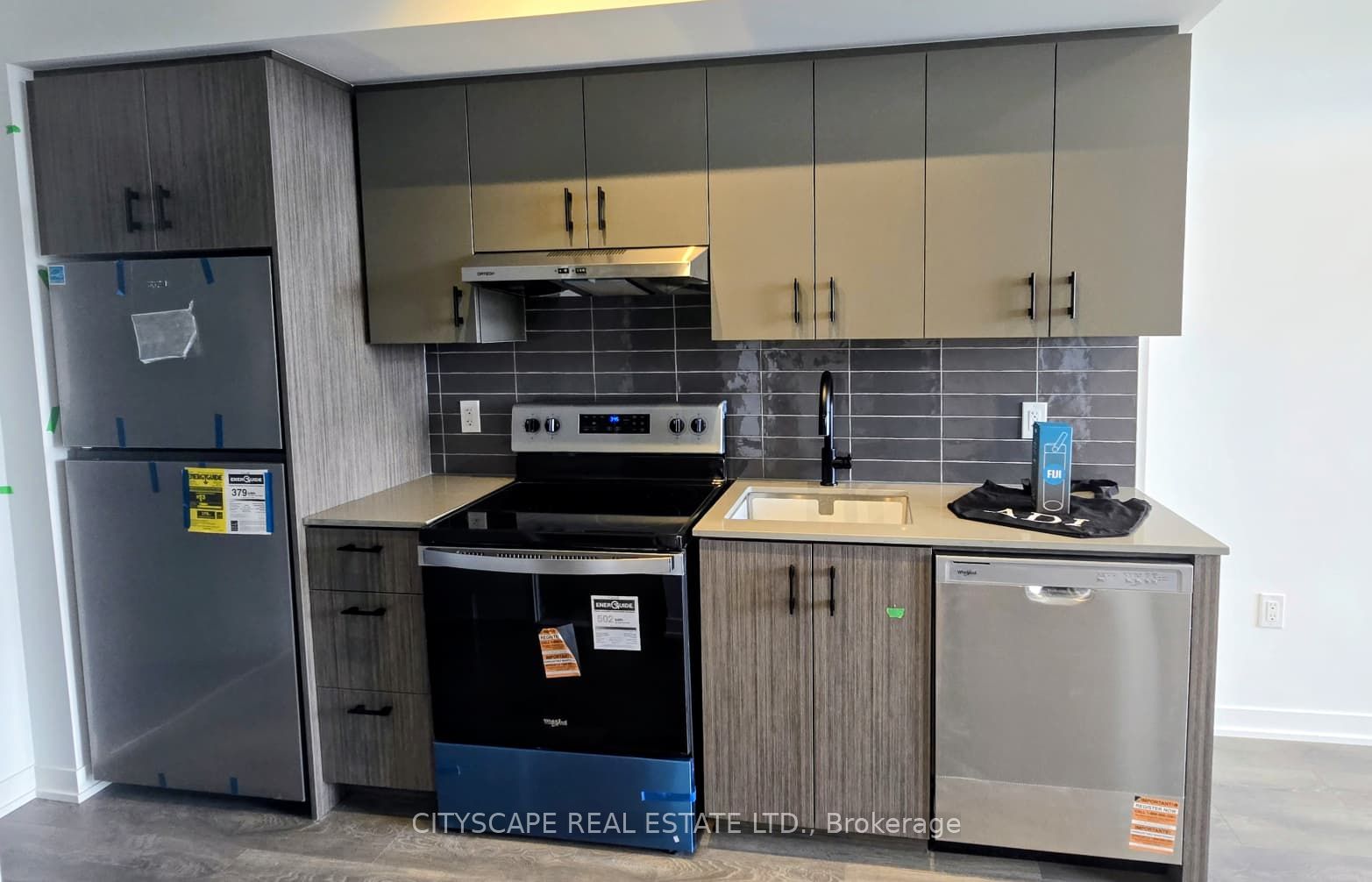 504-4878 Powers Common, Burlington, ON, L7M 2B4