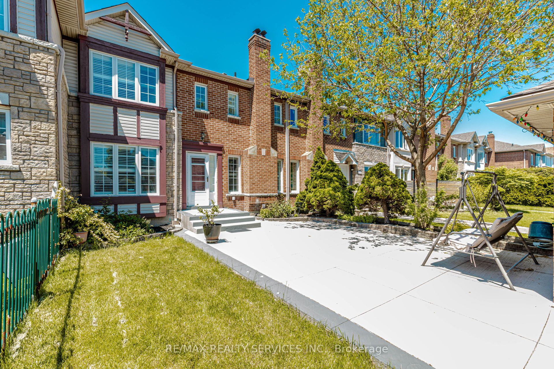 Additional image 2 of 1135 Bellarosa Lane, Mississauga, ON, L5V 1L3