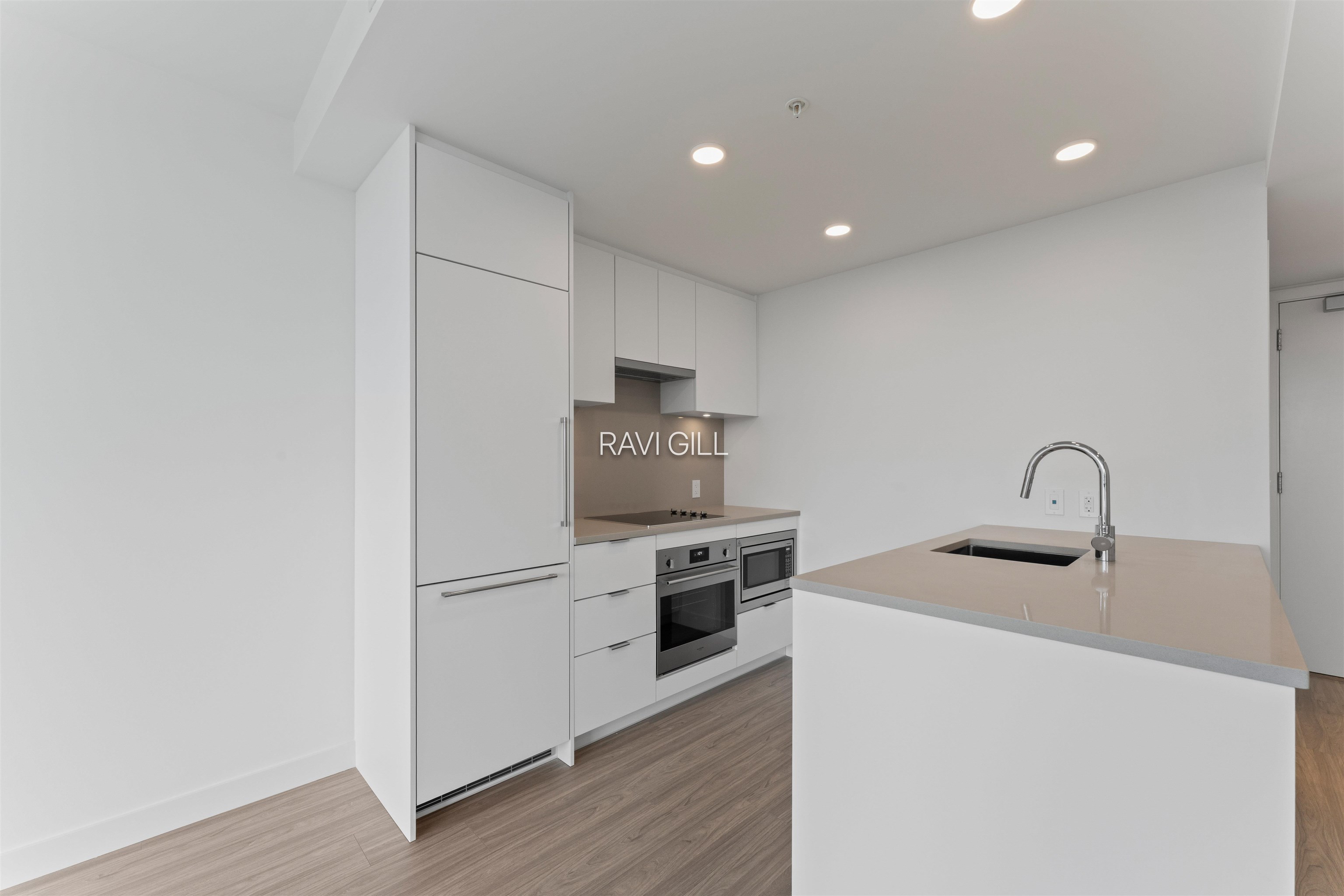 Additional image 2 of 2609-13675 107a Avenue, Surrey, BC, V3T 0X3
