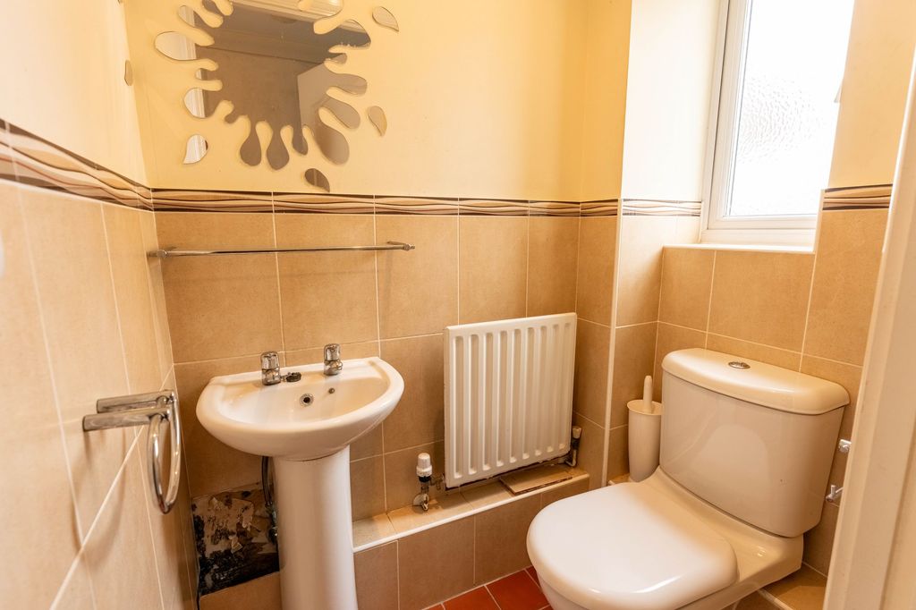 Additional image 6 of 3 bed terraced house for saleAilsa Court, Rochester ME1