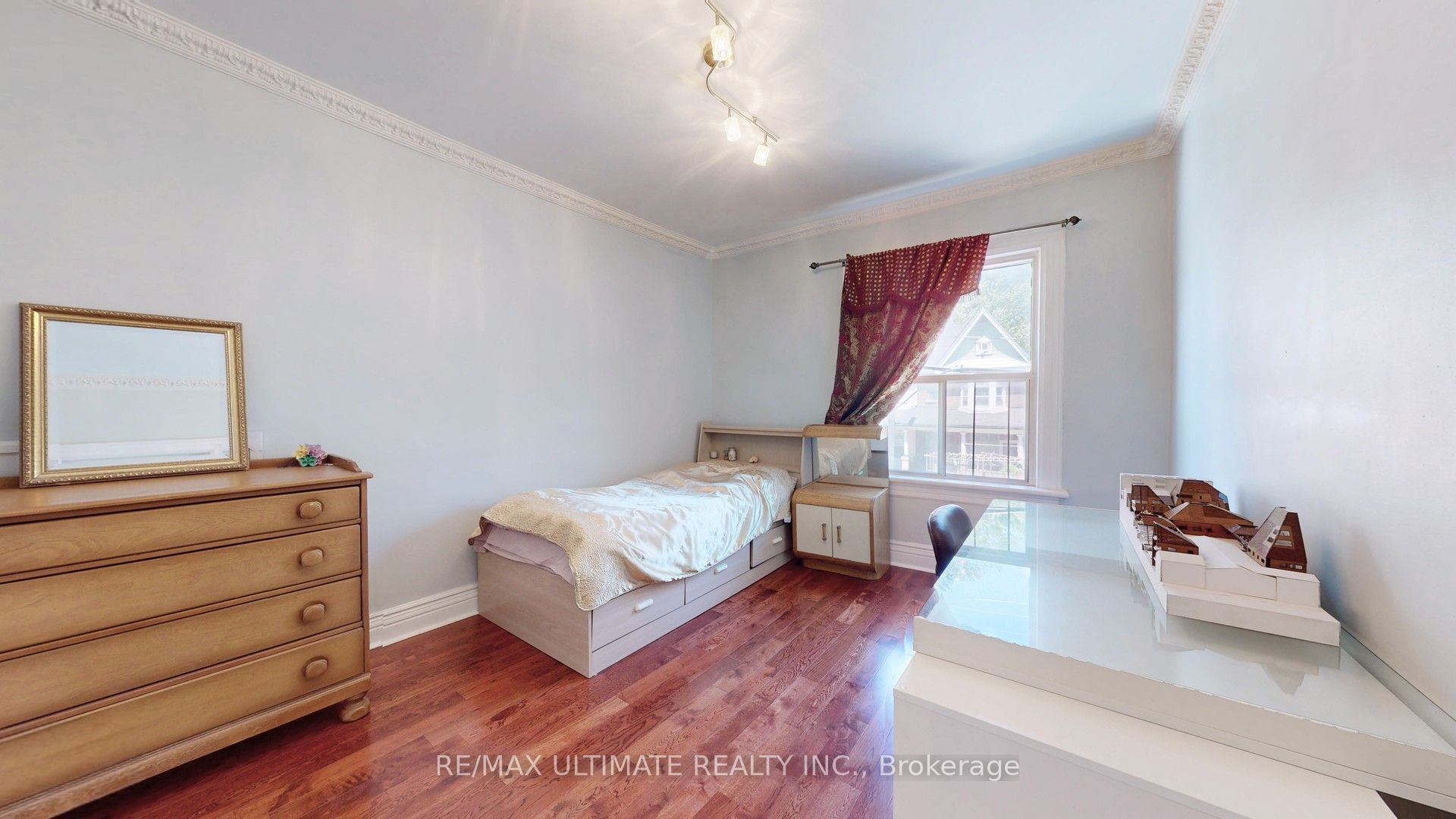 Additional image 6 of 1299 Dundas Street E, Toronto, ON, M4M 1S5
