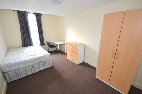 London Road, Reading, Berkshire RG1, Room to rent