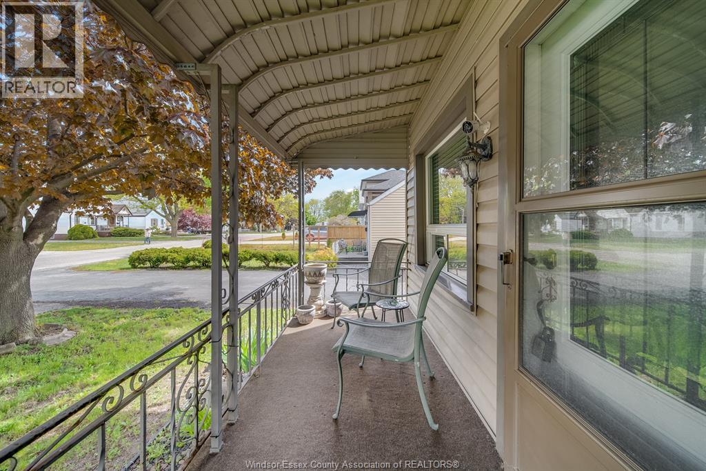 623 Edinborough , Windsor, ON, N8X3C8 photo 5