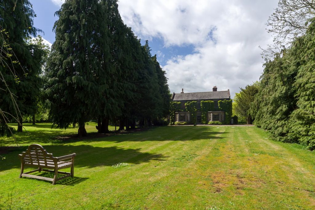 Additional image 55 of 5 bed detached house for saleAylesby Road, Great Coates, Grimsby DN37