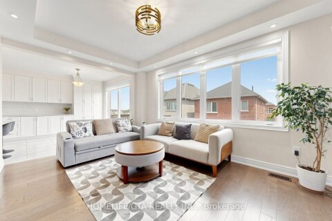 Additional image 8 of 1067 Purus Path, Pickering, ON, L1X 0H3