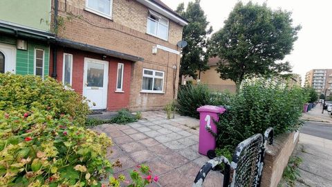 Galsworthy Avenue E14, Room to rent