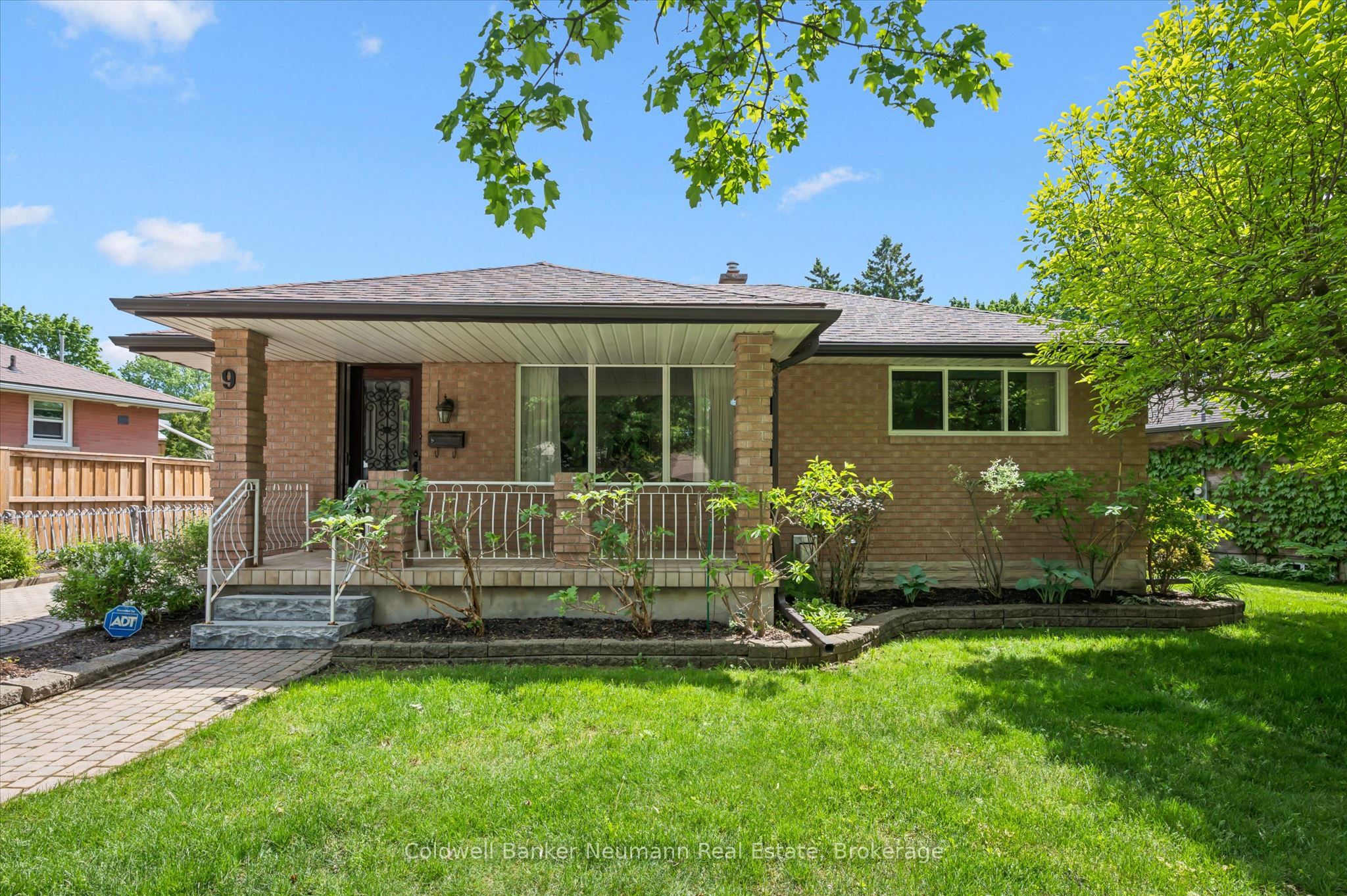 9 Ottawa Crescent, Guelph, ON, N1E 2A4