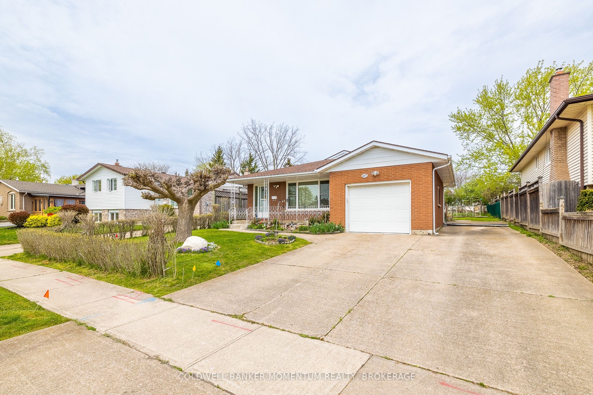 4177 Brookdale Drive, Niagara Falls, ON, L2H 2A9 photo 2