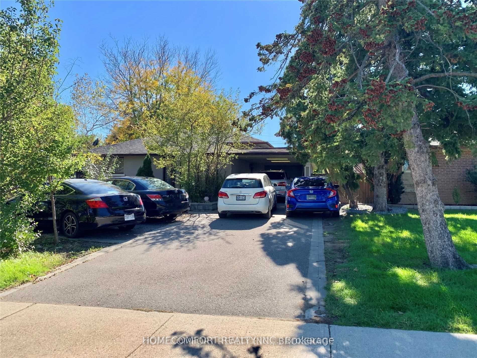 325 The West Way, Toronto, ON, M9R 1H1