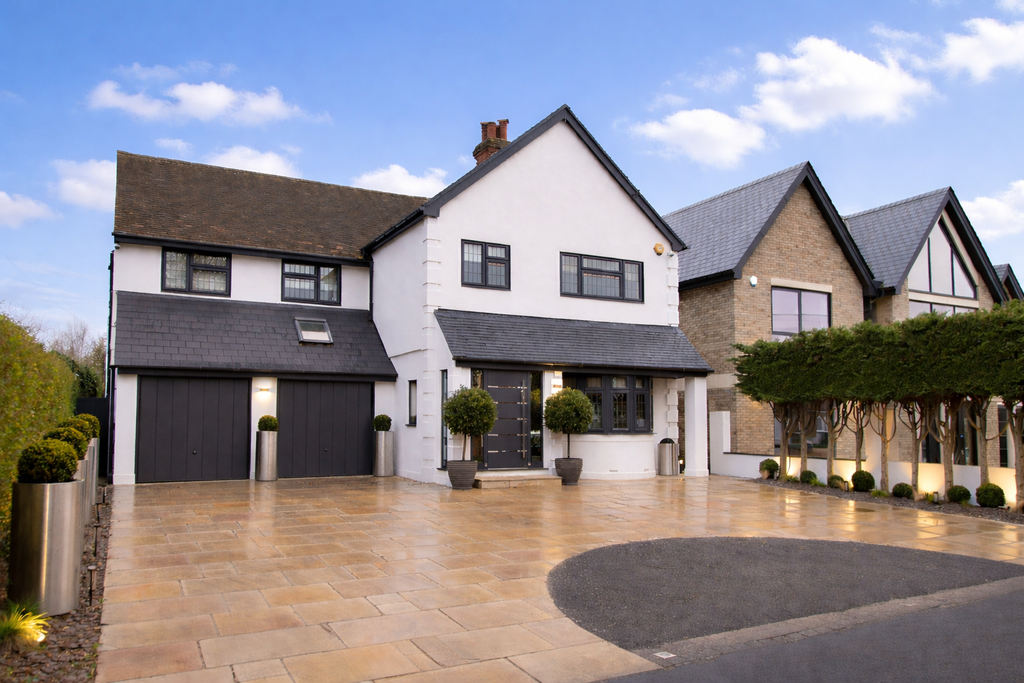 5 bed detached house for saleGreat Wheatley Road, Rayleigh SS6