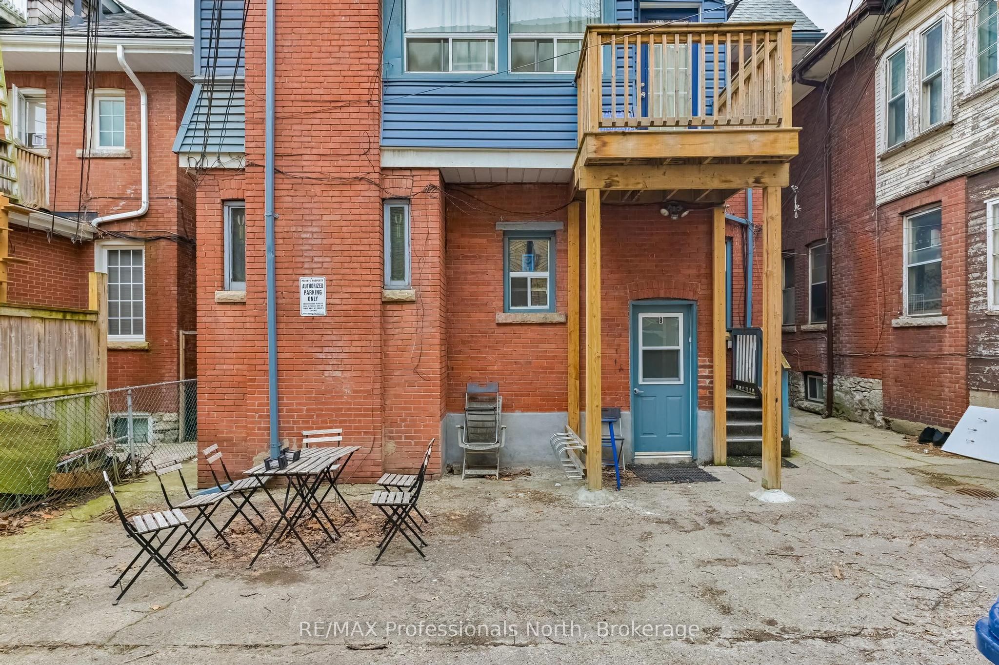 3 Maynard Avenue, Toronto, ON, M6K 2Z7 photo 4