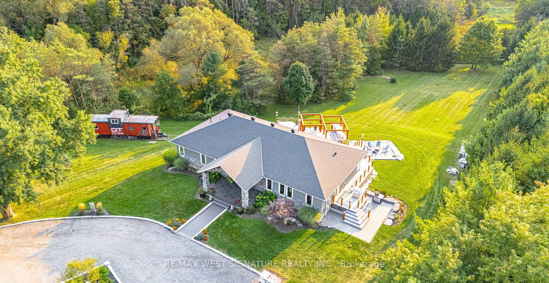 16070 Keele Street, King, ON, L7B 0J9