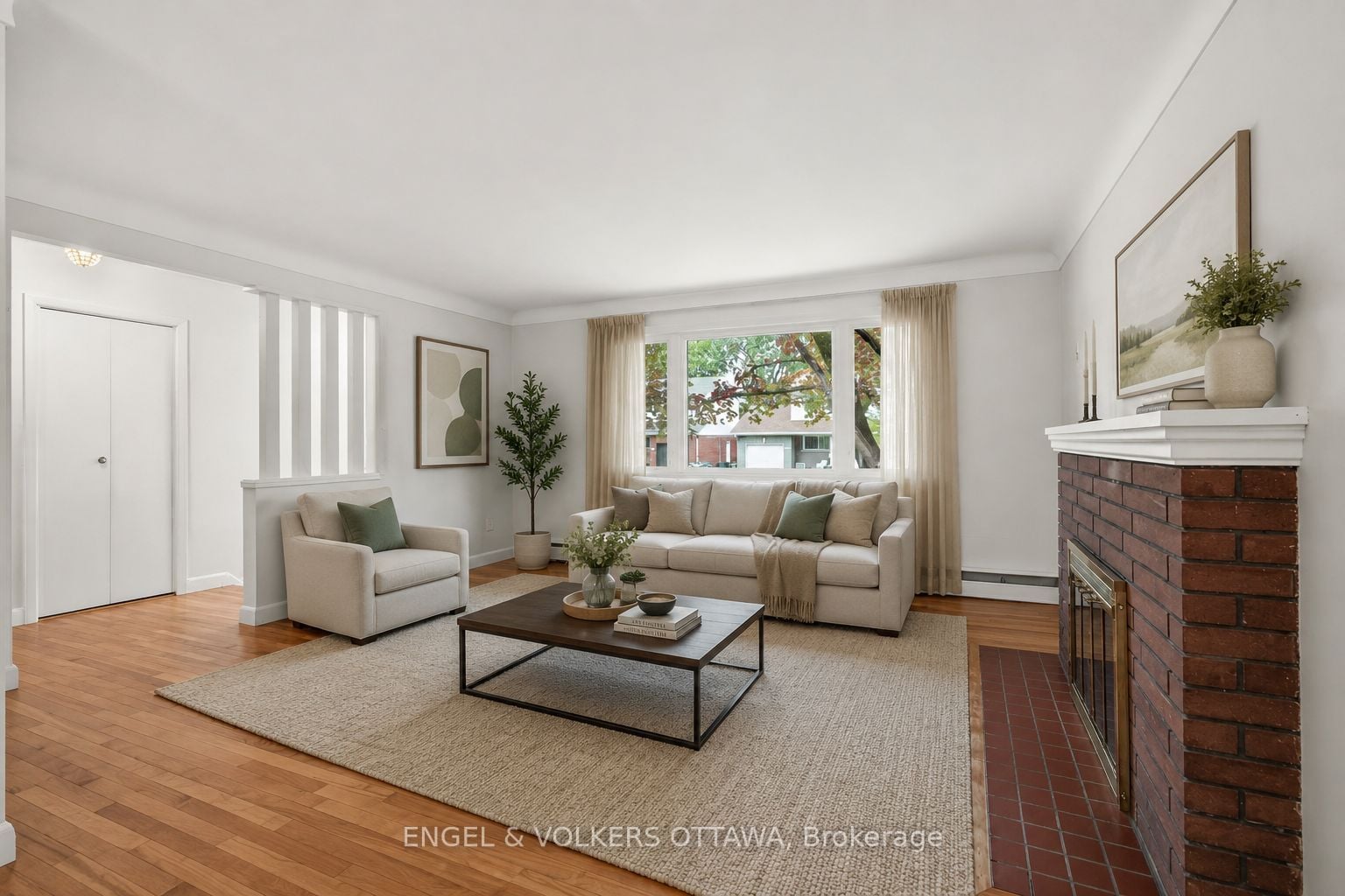 Additional image 3 of 1166 Castle Hill Crescent, Ottawa, ON, K2C 2A8