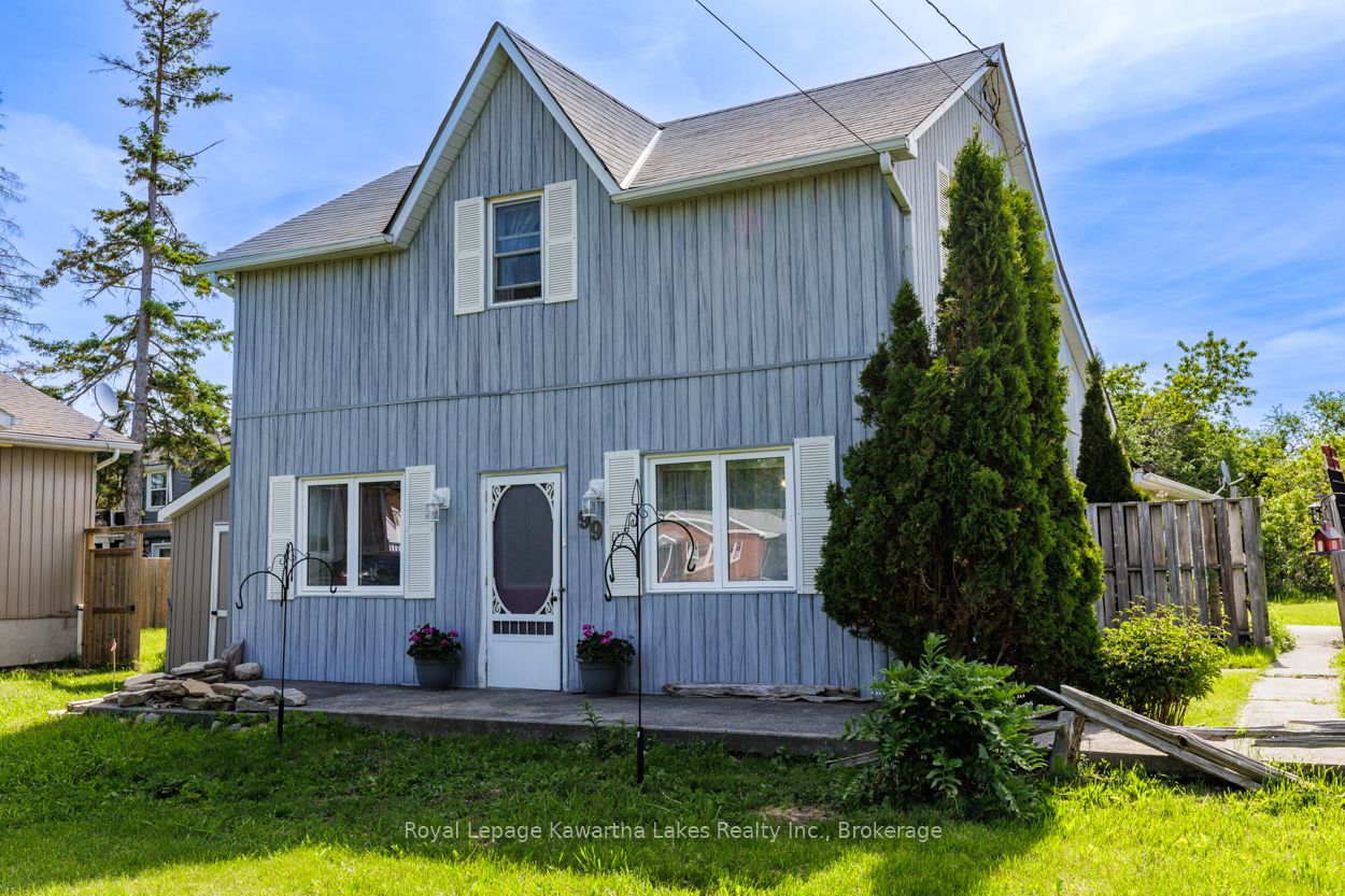 99 Lindsay Street, Kawartha Lakes, ON, K0M 1N0