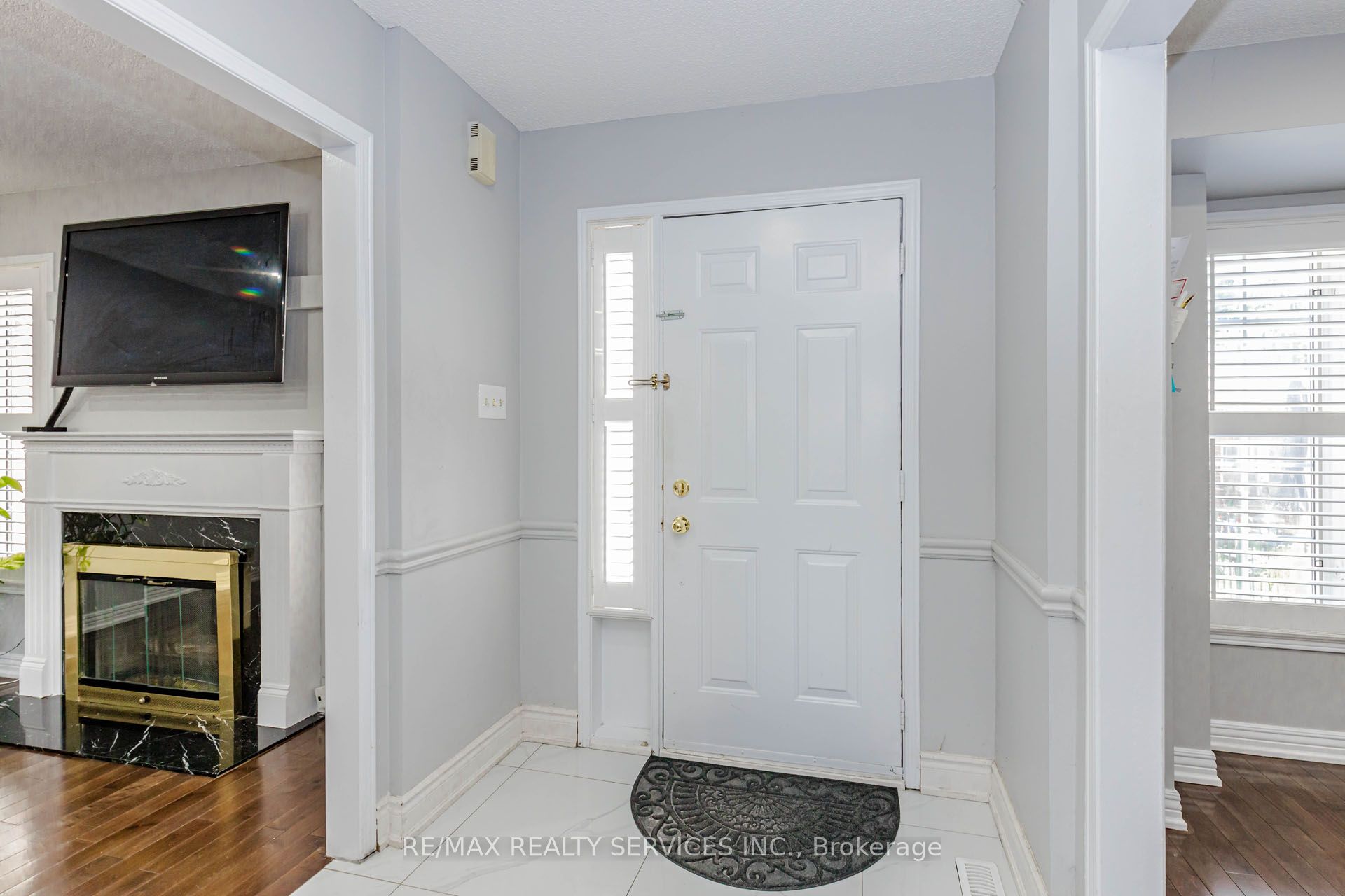 Additional image 4 of 1135 Bellarosa Lane, Mississauga, ON, L5V 1L3