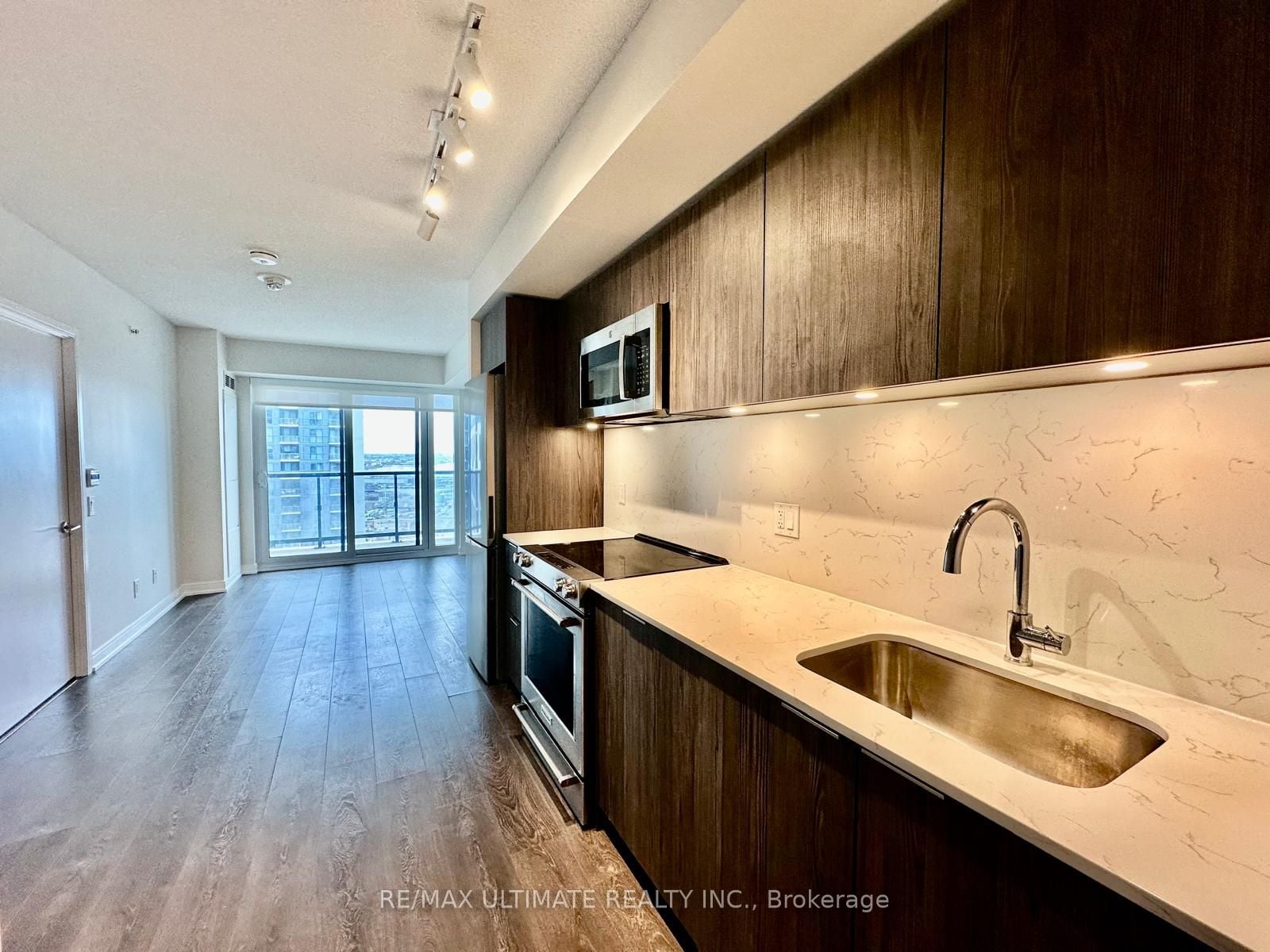 Additional image 6 of 1611-30 Samuel Wood Way, Toronto, ON, M9B 0C9