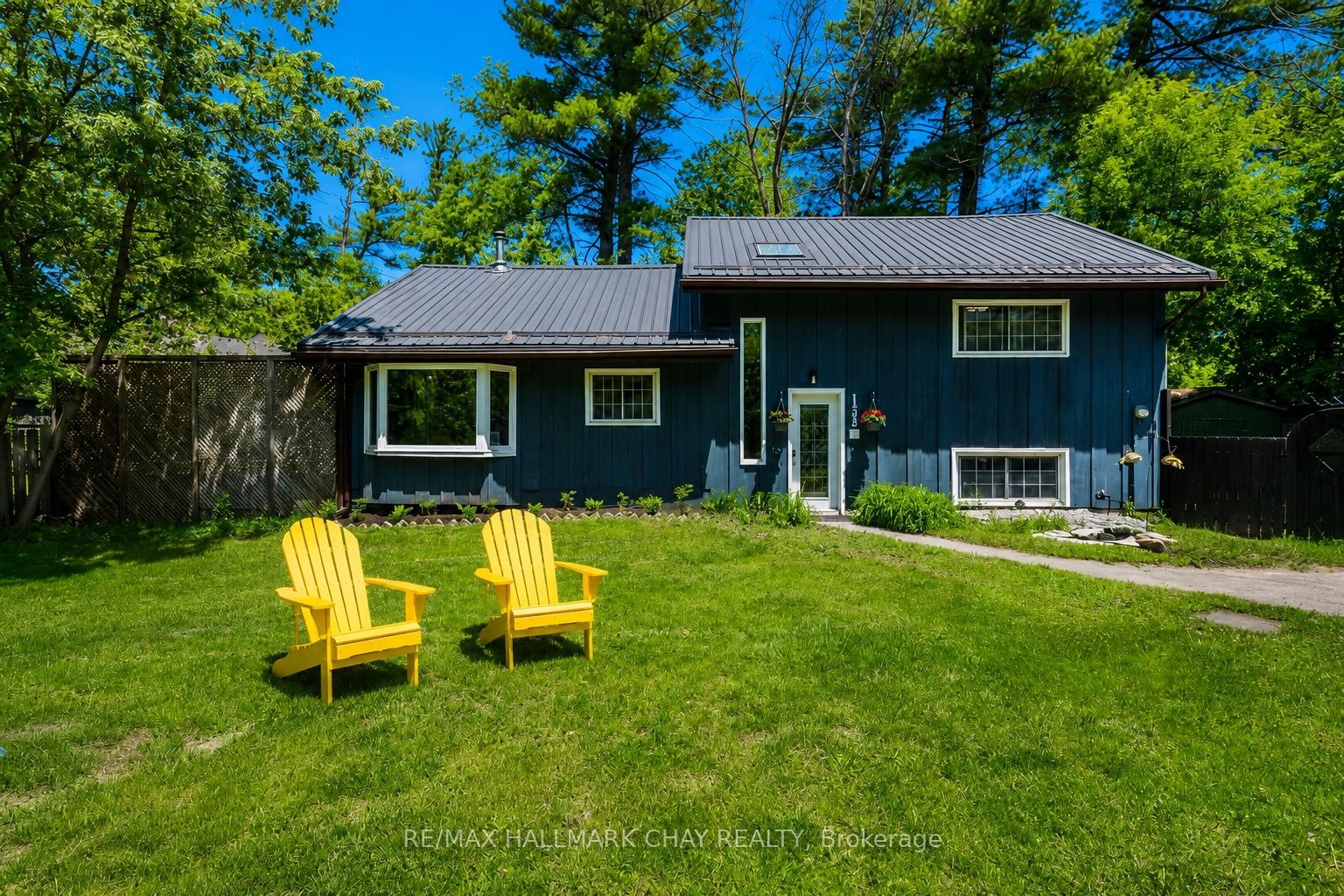 1805 St John's Road, Innisfil, ON, L9S 1T4