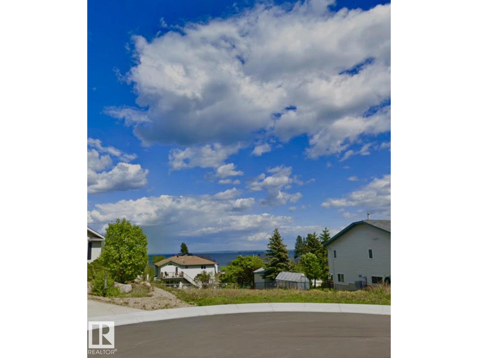 906 26 Street, Cold Lake, AB, T9M1K7