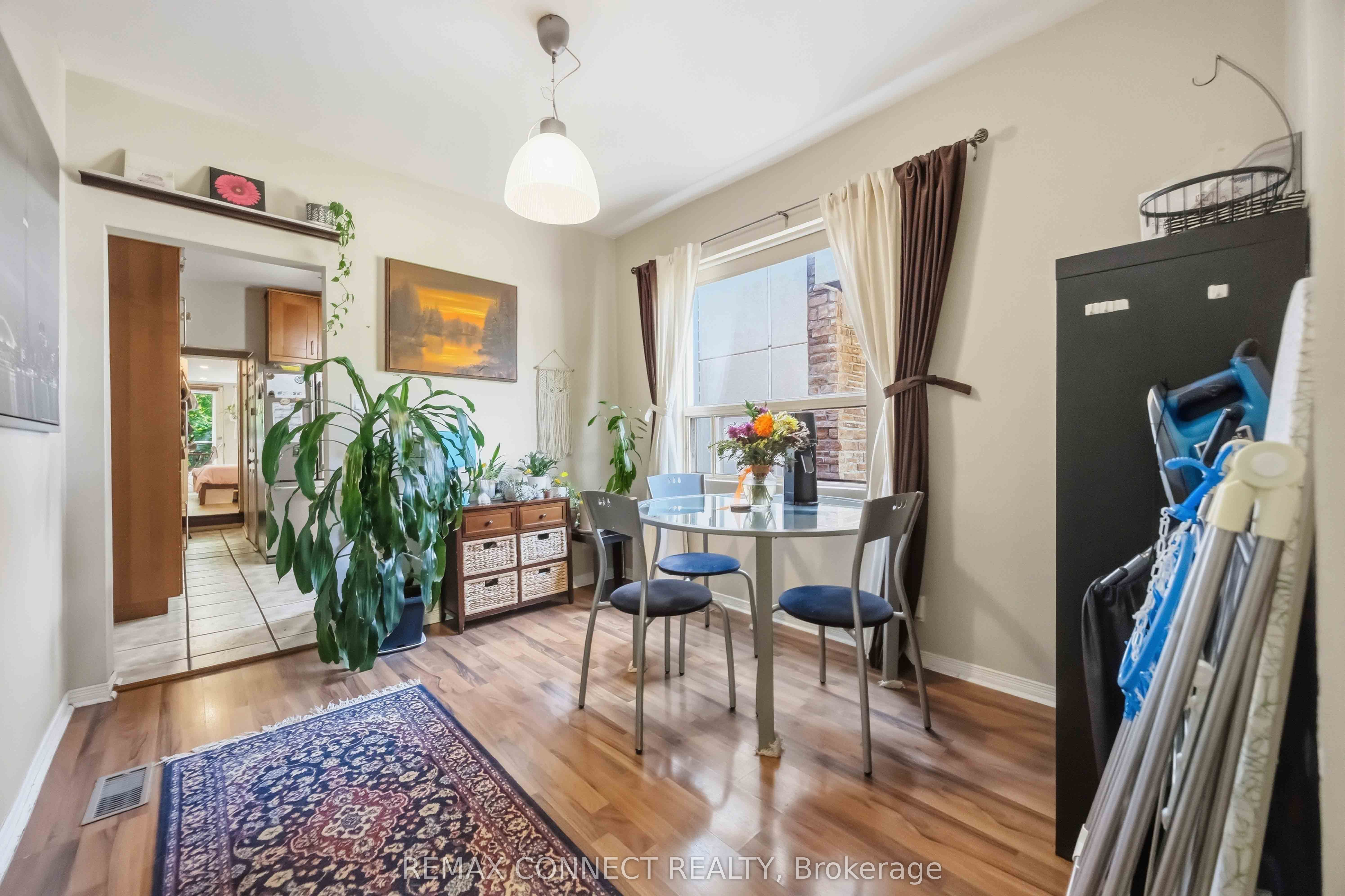 261 Cedarvale Avenue, Toronto, ON, M4C 4K3 photo 5