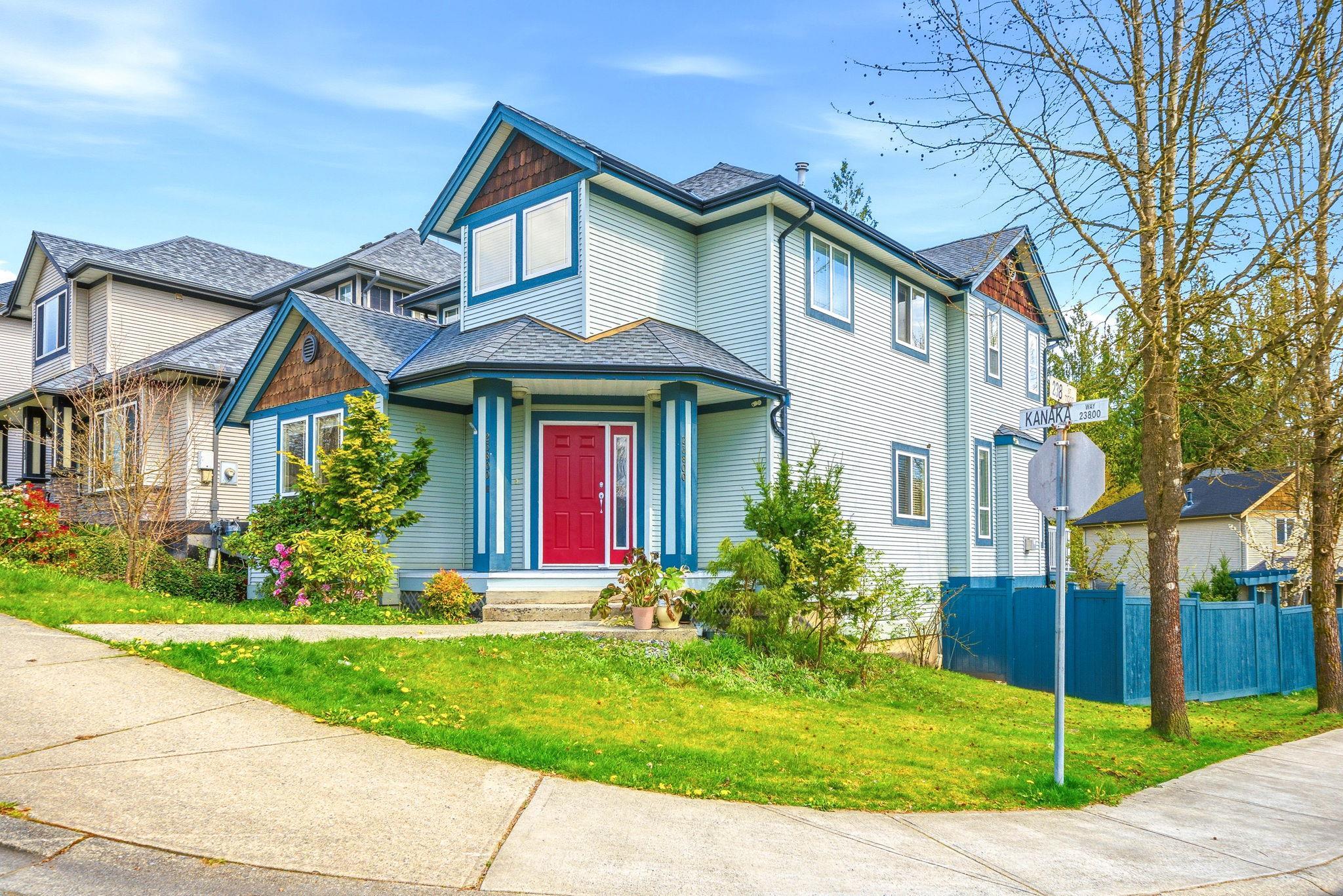 23800 Kanaka Way, Maple Ridge, BC, V2W 1E5