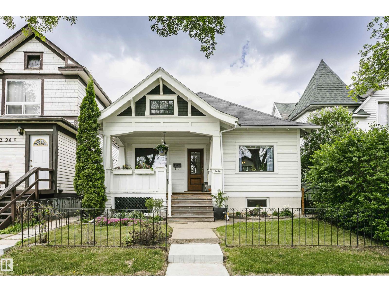 11616 94 Street NW, Edmonton, AB, T5G1H8